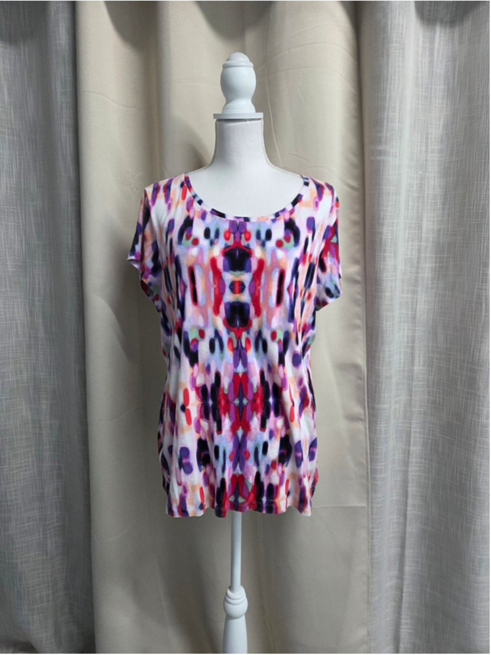 Daisy Fuentes Women's Multicolor Abstract Print Short Sleeve Top Size 1X
